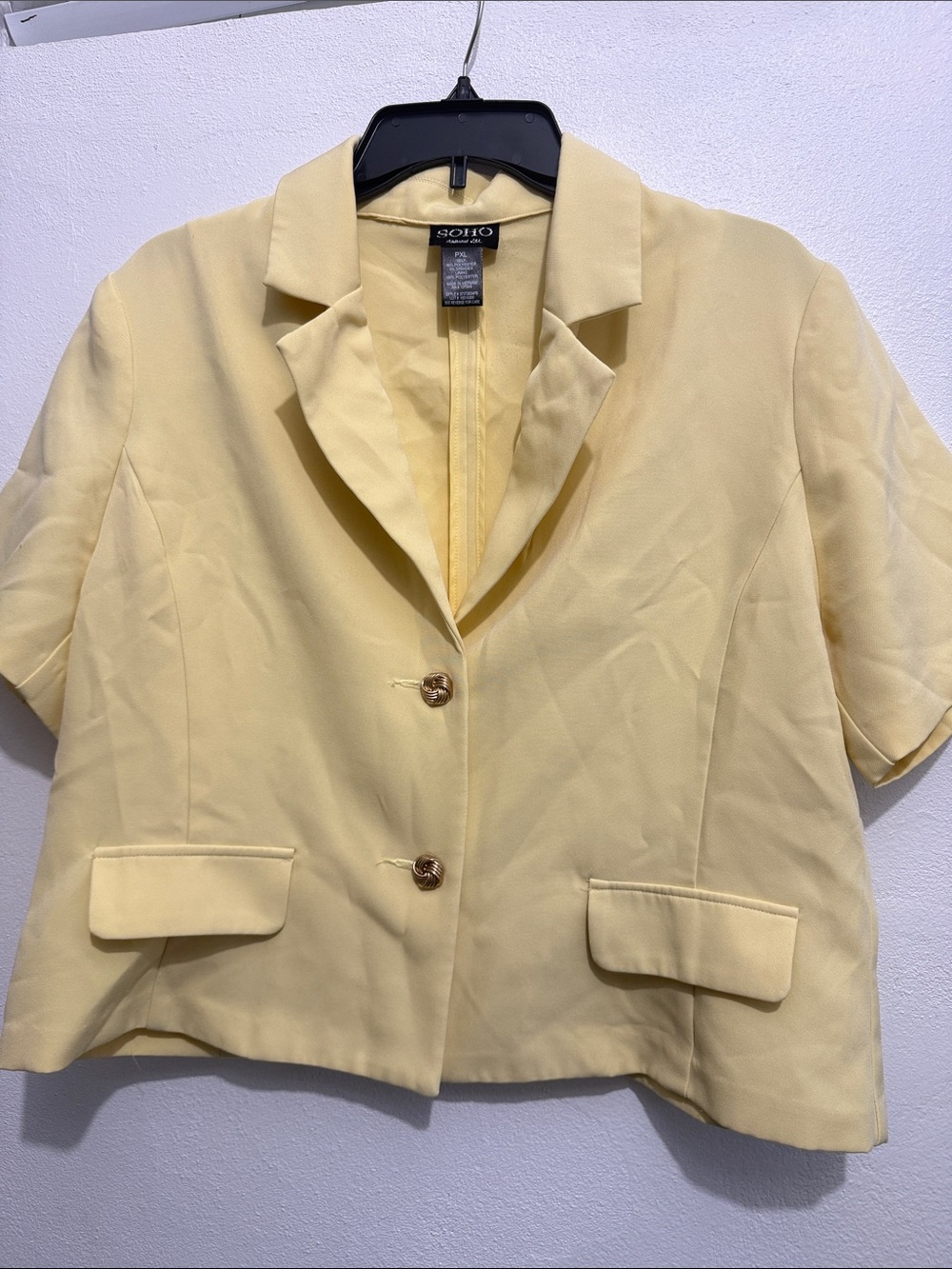 Soho Short-Sleeve Cream Blazer Blouse
